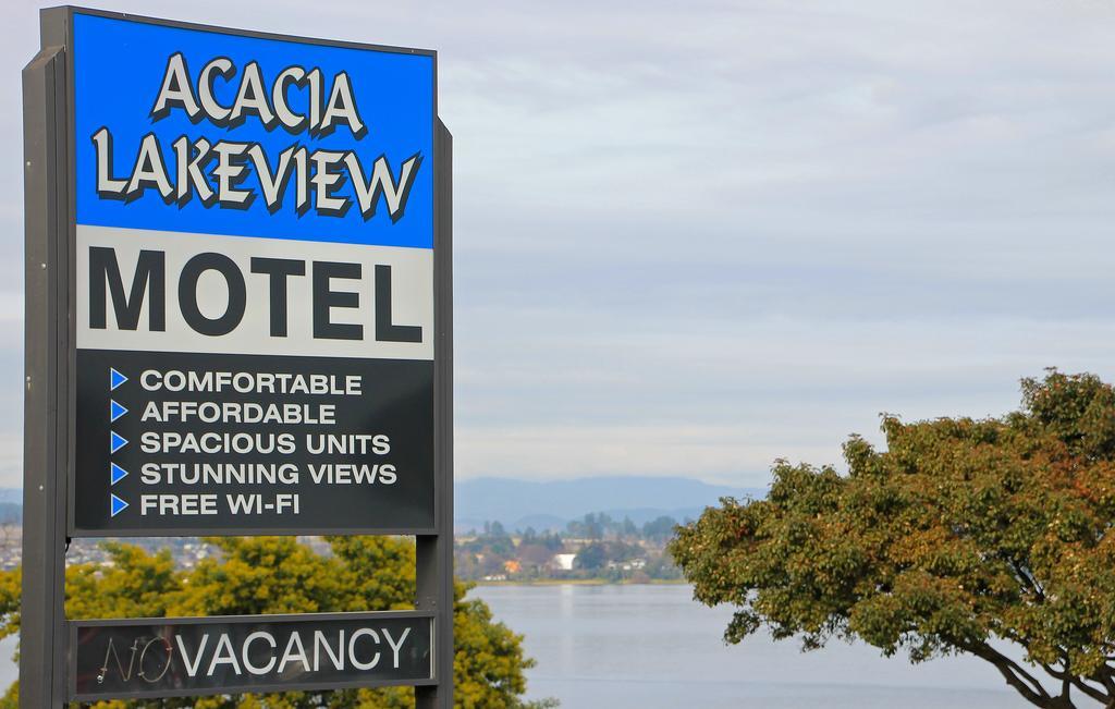 Acacia Lake View Motel Lago Lago Taupo Esterno foto